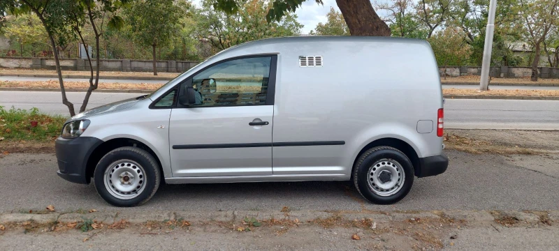 VW Caddy 2.0 TDI   клима, снимка 5 - Автомобили и джипове - 47239229