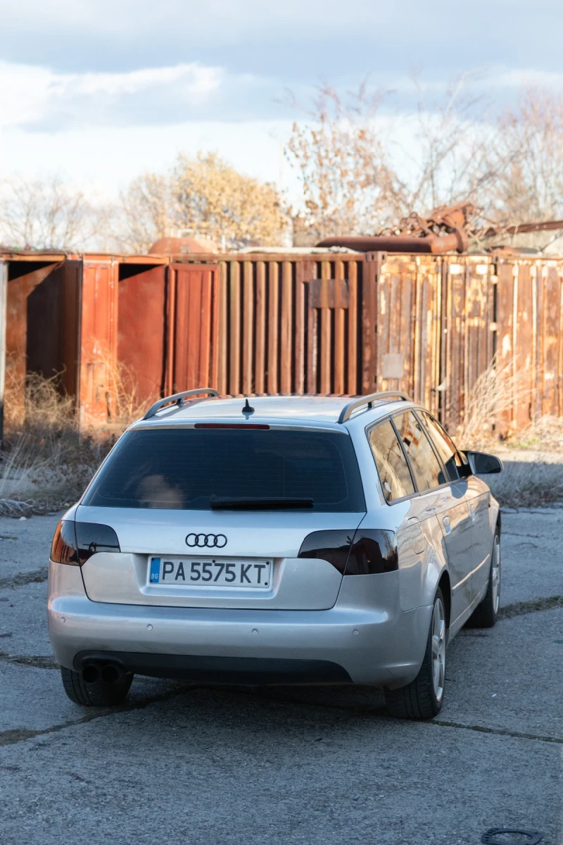 Audi A4 2.0TDI, снимка 2 - Автомобили и джипове - 48833614