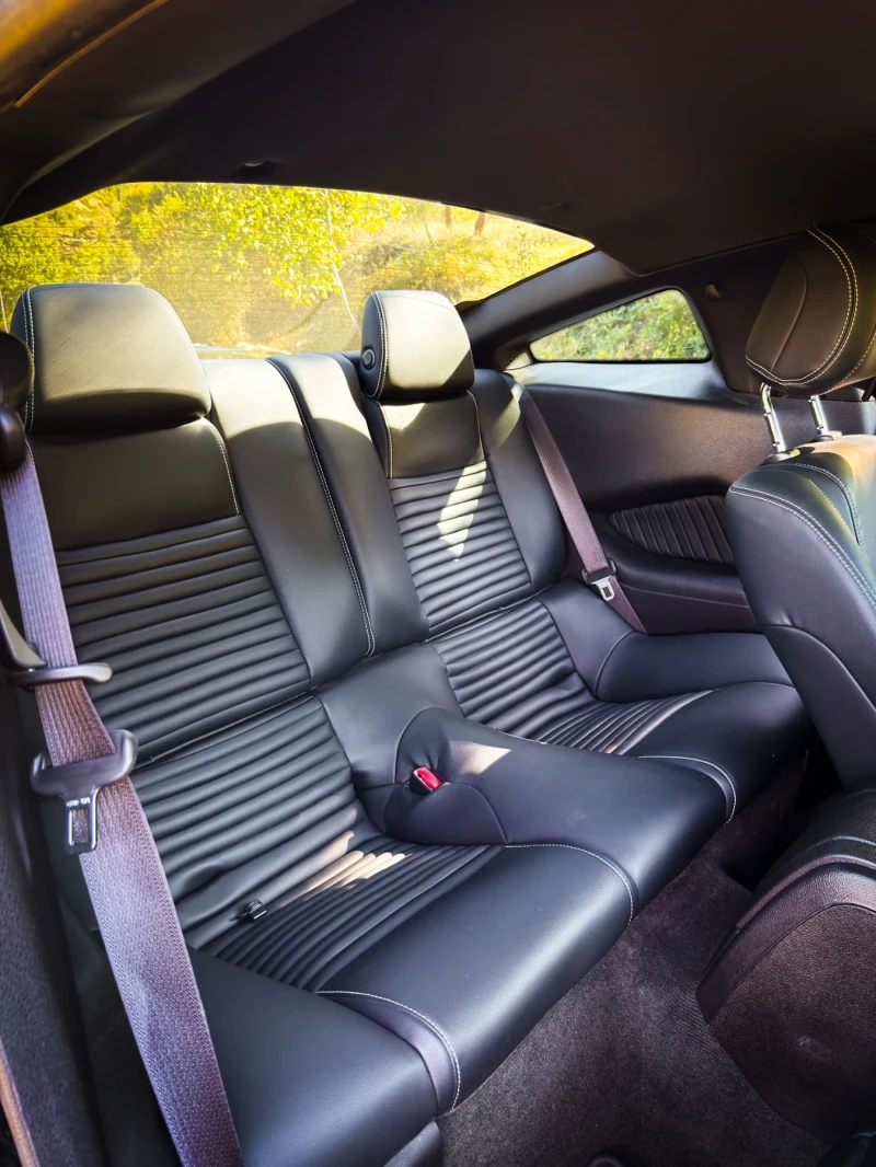 Ford Mustang 4700км, снимка 9 - Автомобили и джипове - 52801538