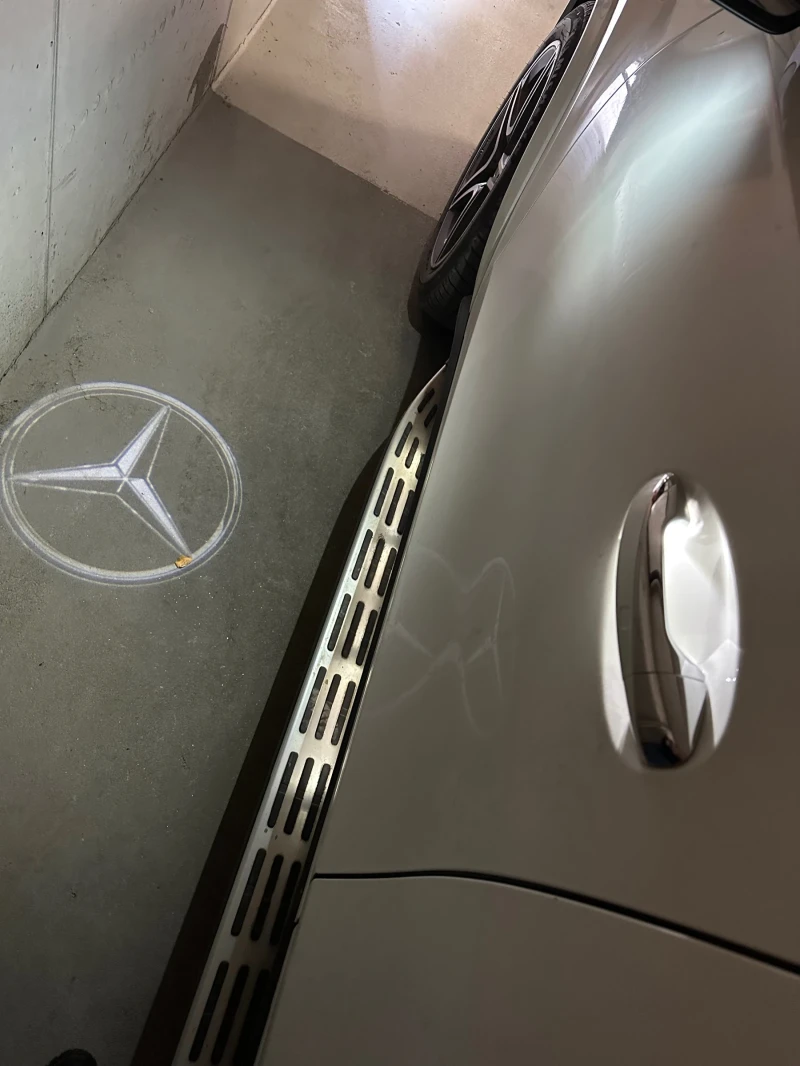 Mercedes-Benz GLS 450 AMG* Pano* Burm* 360* EQ boost* AirMatic* , снимка 8 - Автомобили и джипове - 52263748