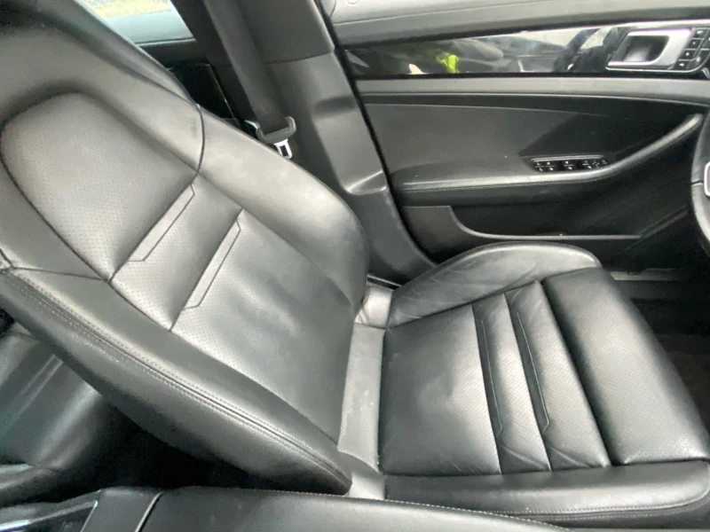 Porsche Panamera, снимка 12 - Автомобили и джипове - 52393855