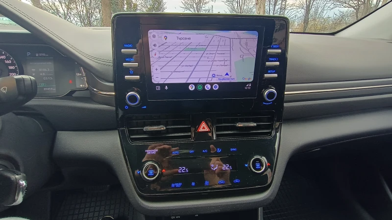 Hyundai Ioniq, снимка 14 - Автомобили и джипове - 52912884