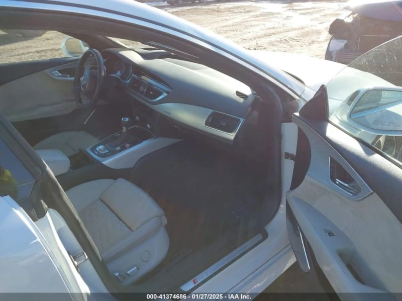 Audi Rs7 * 4.0T PRESTIGE * CARFAX * БЕЗ ПЪРВОНАЧАЛНА ВНОСКА, снимка 5 - Автомобили и джипове - 53046932