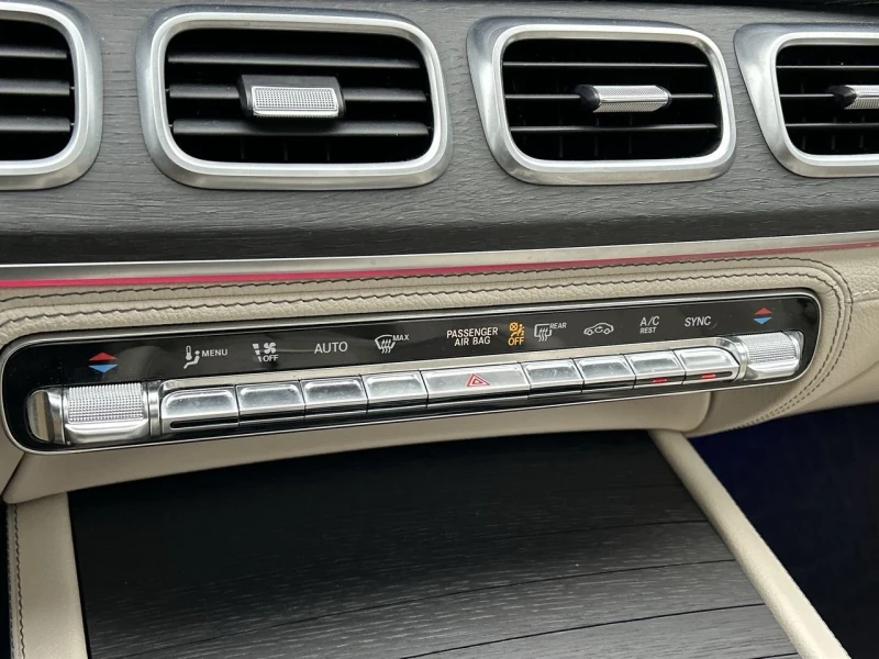 Mercedes-Benz GLE 450 PREMIUM PACKAGE С РЕГИСТРАЦИЯ & АВТО КРЕДИТ, снимка 10 - Автомобили и джипове - 53271821