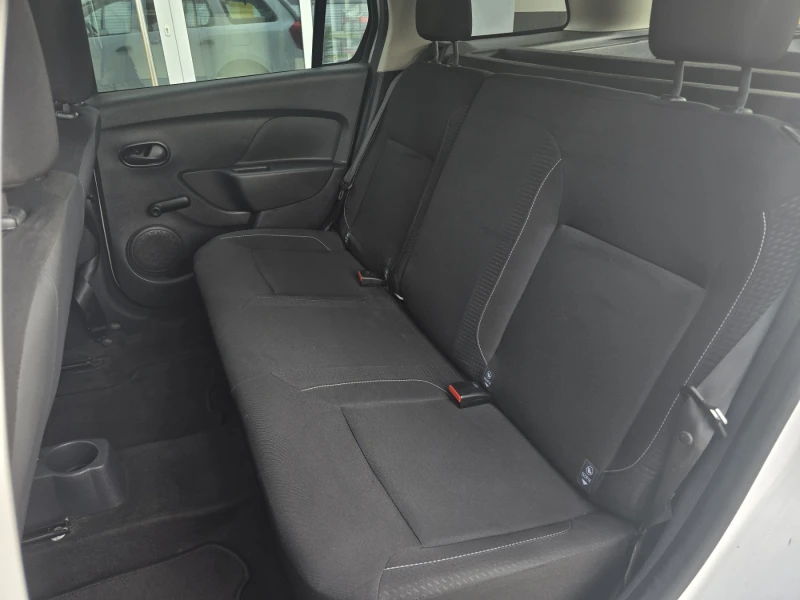 Dacia Logan 1.5dCi/75к.с./Ambiance, снимка 12 - Автомобили и джипове - 53560101