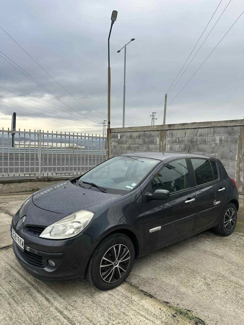 Renault Clio, снимка 7 - Автомобили и джипове - 53591077