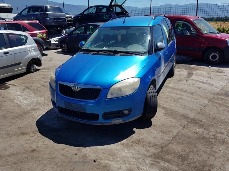 Skoda Roomster 1.4tdi bnm - изображение 2