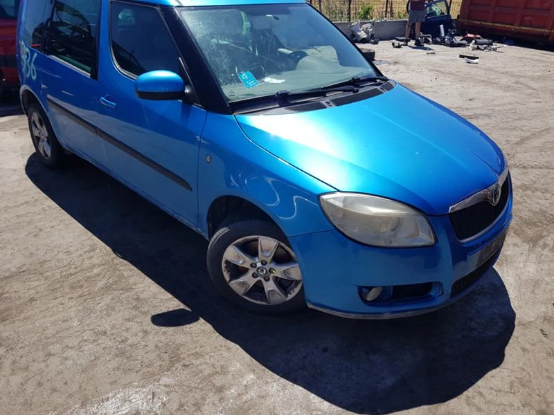 Skoda Roomster 1.4tdi bnm - изображение 7