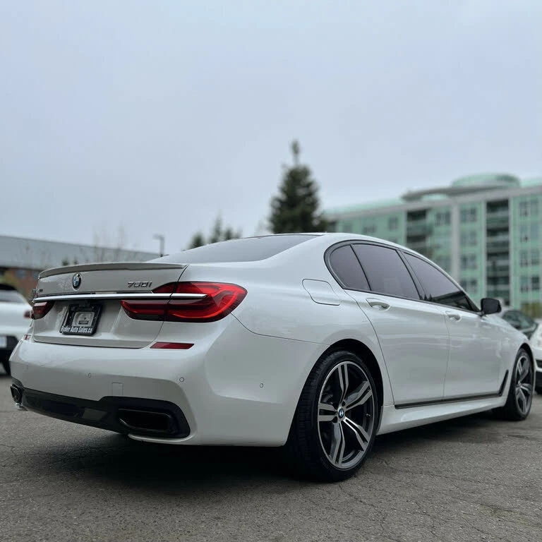 BMW 750 * M-package* Head-up* АвтоКредит (ЦЕНА ДО БГ) - изображение 6