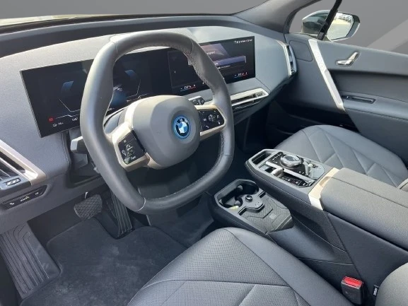 BMW iX xDrive40 = Sport Package = Гаранция, снимка 5 - Автомобили и джипове - 55434585