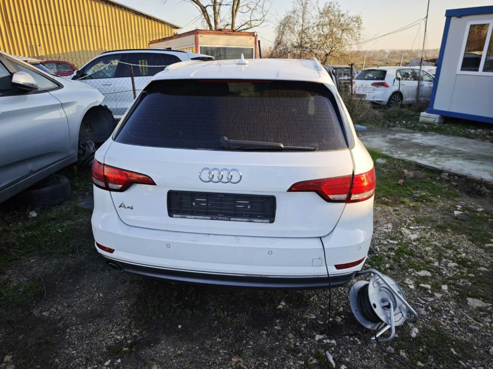 Audi A4, снимка 1