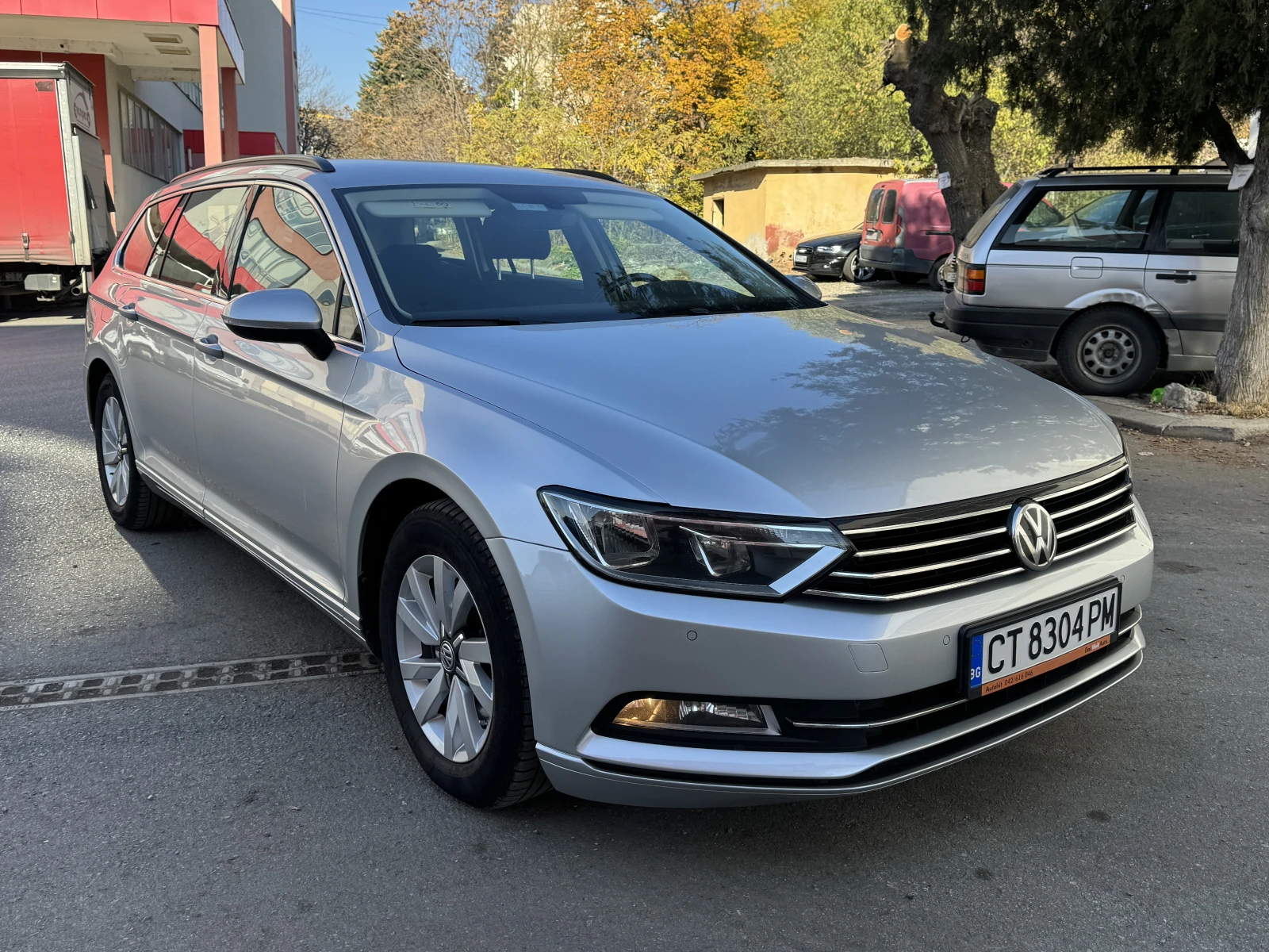 VW Passat DSG Distronic Navi CarPlay N1 - изображение 3