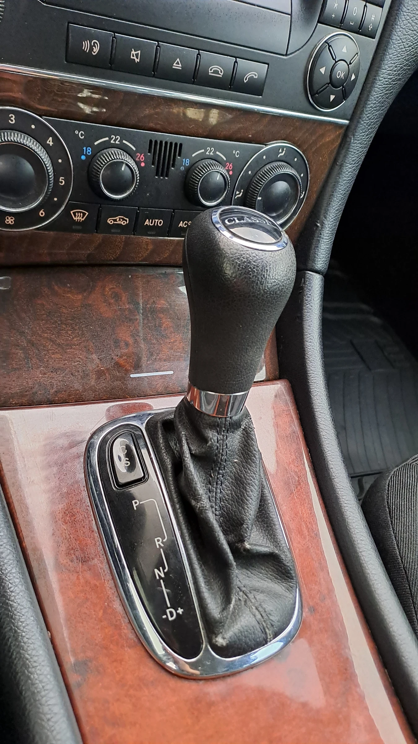 Mercedes-Benz C 180 Facelift/   | Mobile.bg   13