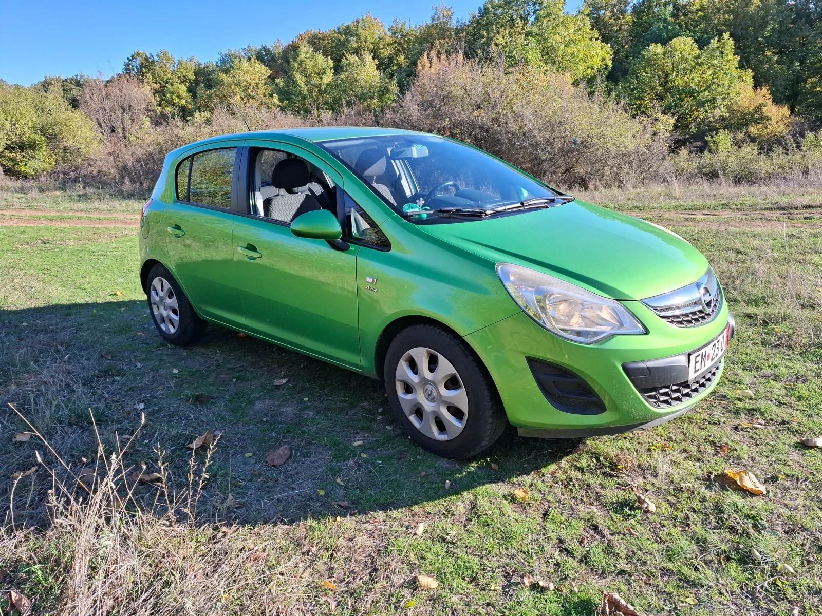 Opel Corsa D 1, 4  86 .. | Mobile.bg   14