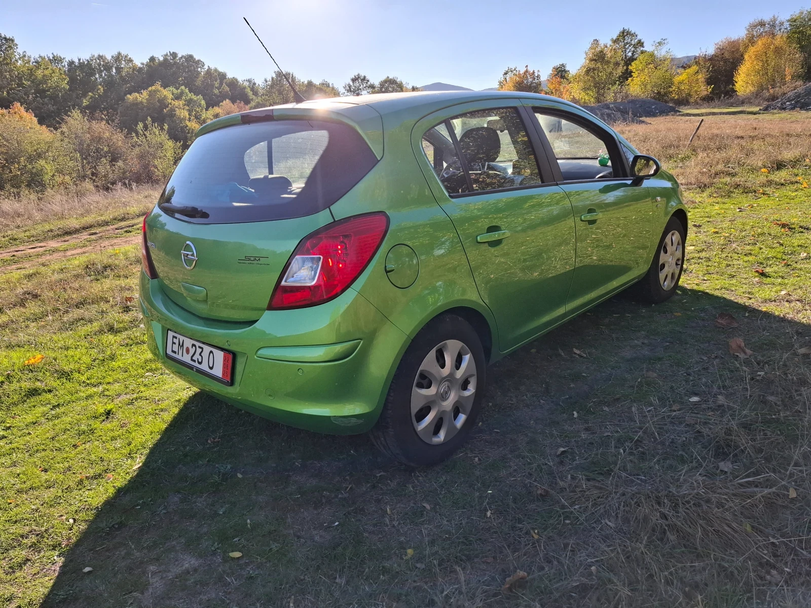 Opel Corsa D 1, 4  86 .. | Mobile.bg   13