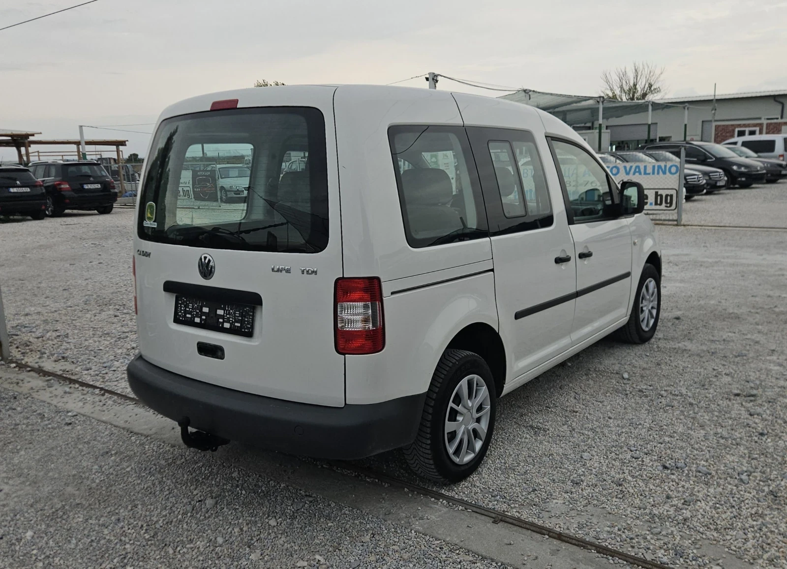 VW Caddy 1.9TDI.105.кс.2009г.ТОПсъстояние - изображение 5