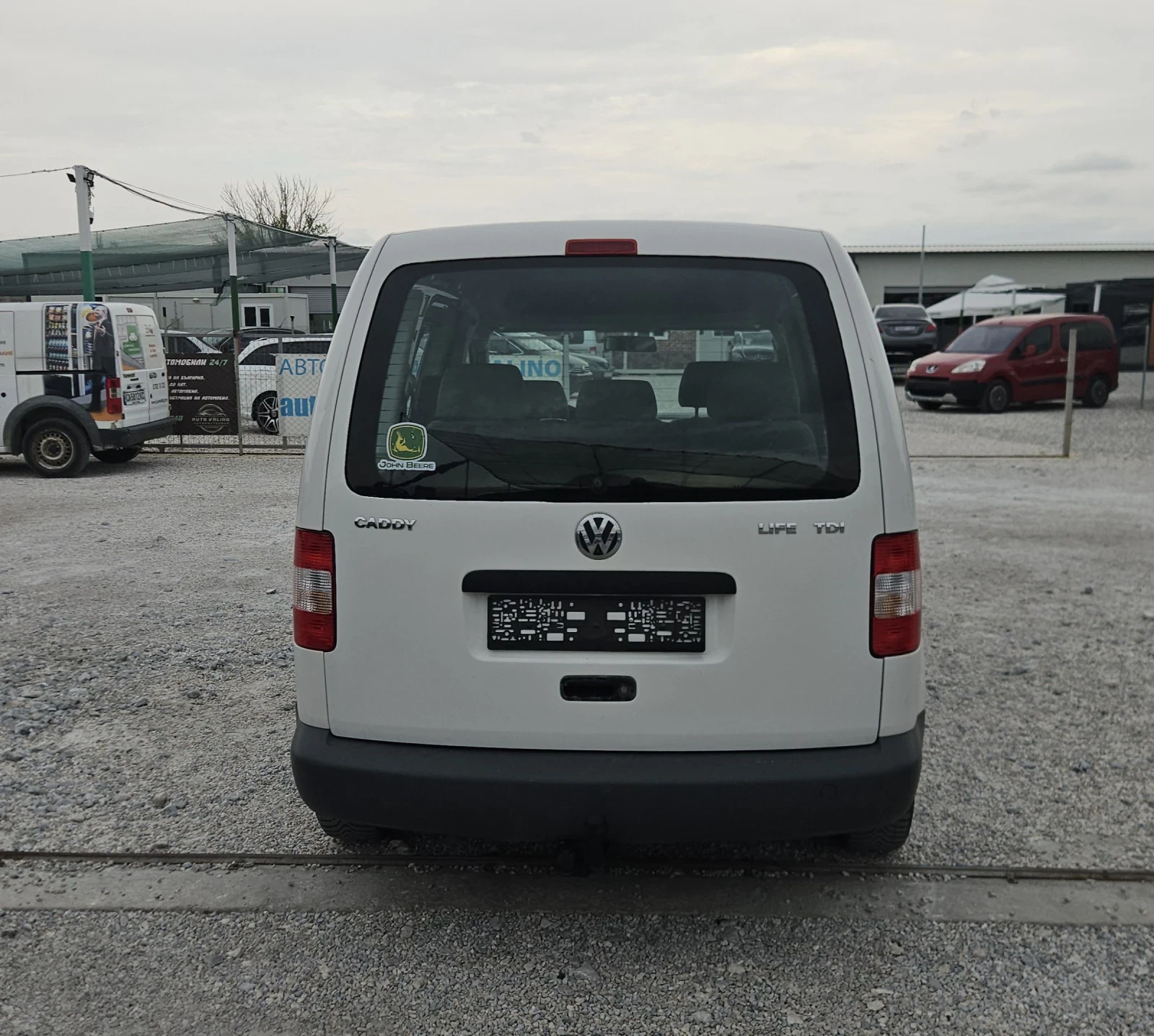 VW Caddy 1.9TDI.105.кс.2009г.ТОПсъстояние - изображение 6