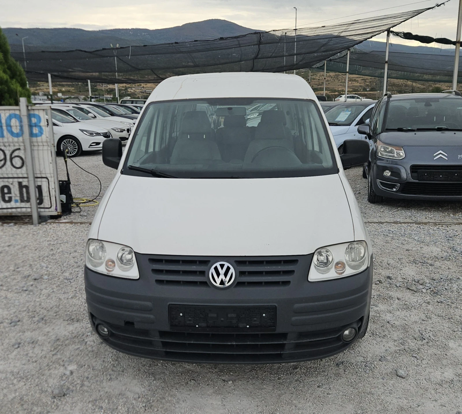 VW Caddy 1.9TDI.105.кс.2009г.ТОПсъстояние - изображение 2