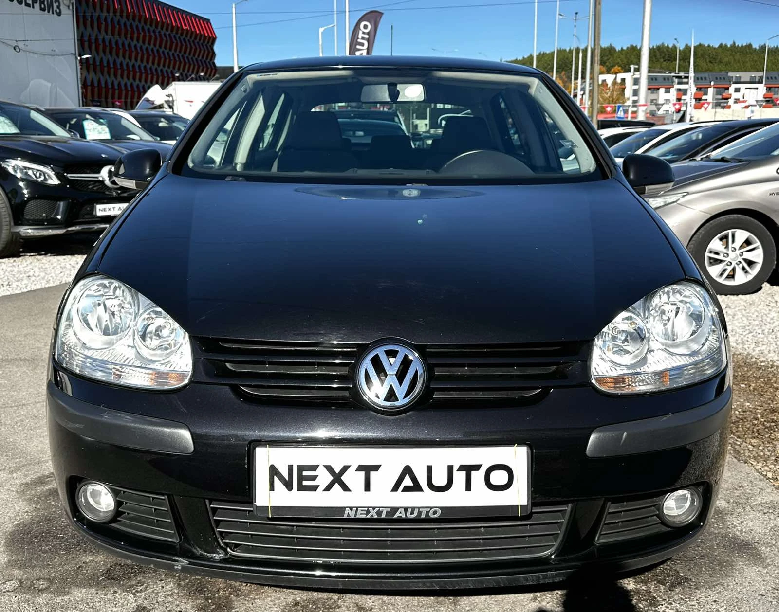 VW Golf 1.6i 102HP LPG 190, 000KM - изображение 2