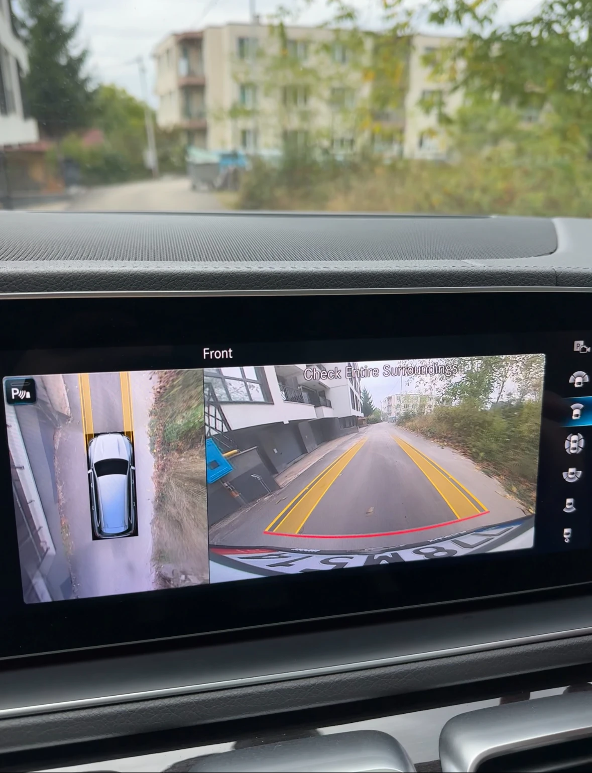 Mercedes-Benz GLS 450 AMG* КАСКО* ОБСЛУЖЕНА * , снимка 16 - Автомобили и джипове - 53924785