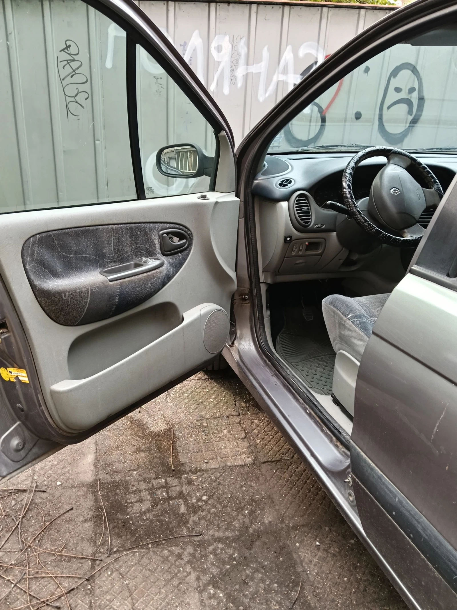 Renault Scenic | Mobile.bg   11