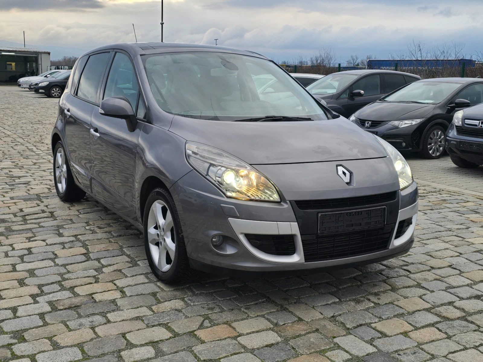 Renault Scenic 2.0 DCi 150  94000 .  5 | Mobile.bg   3