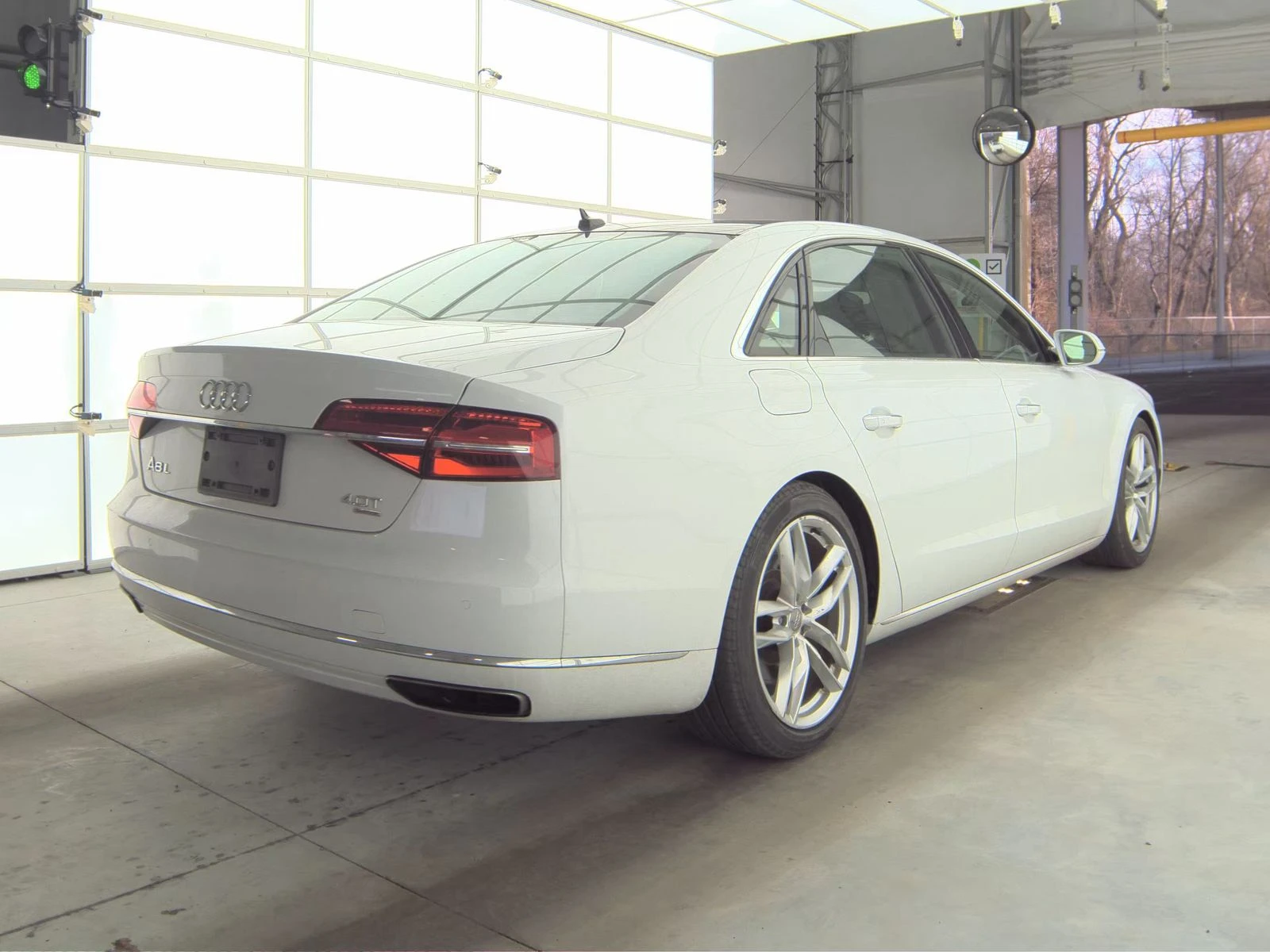 Audi A8 L 4.0T* Bose* подгрев* обдухване* 360 кам.* масажи - изображение 5