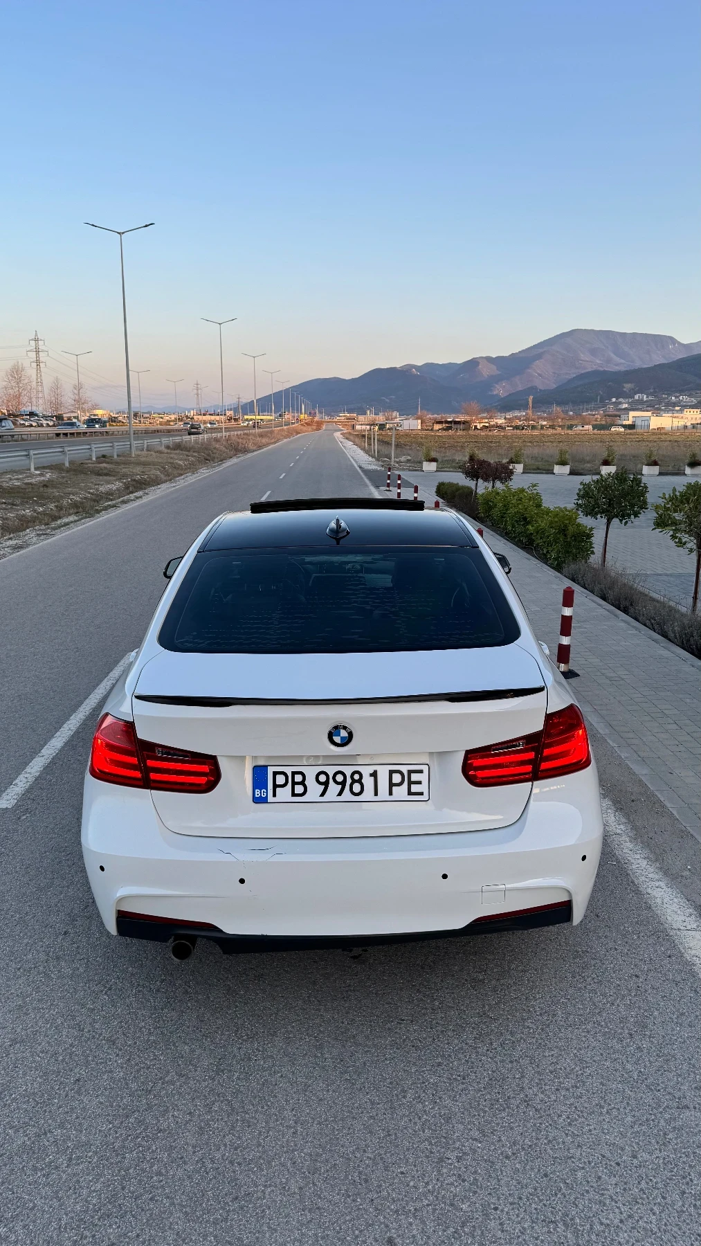 BMW 320, снимка 3 - Автомобили и джипове - 53863396