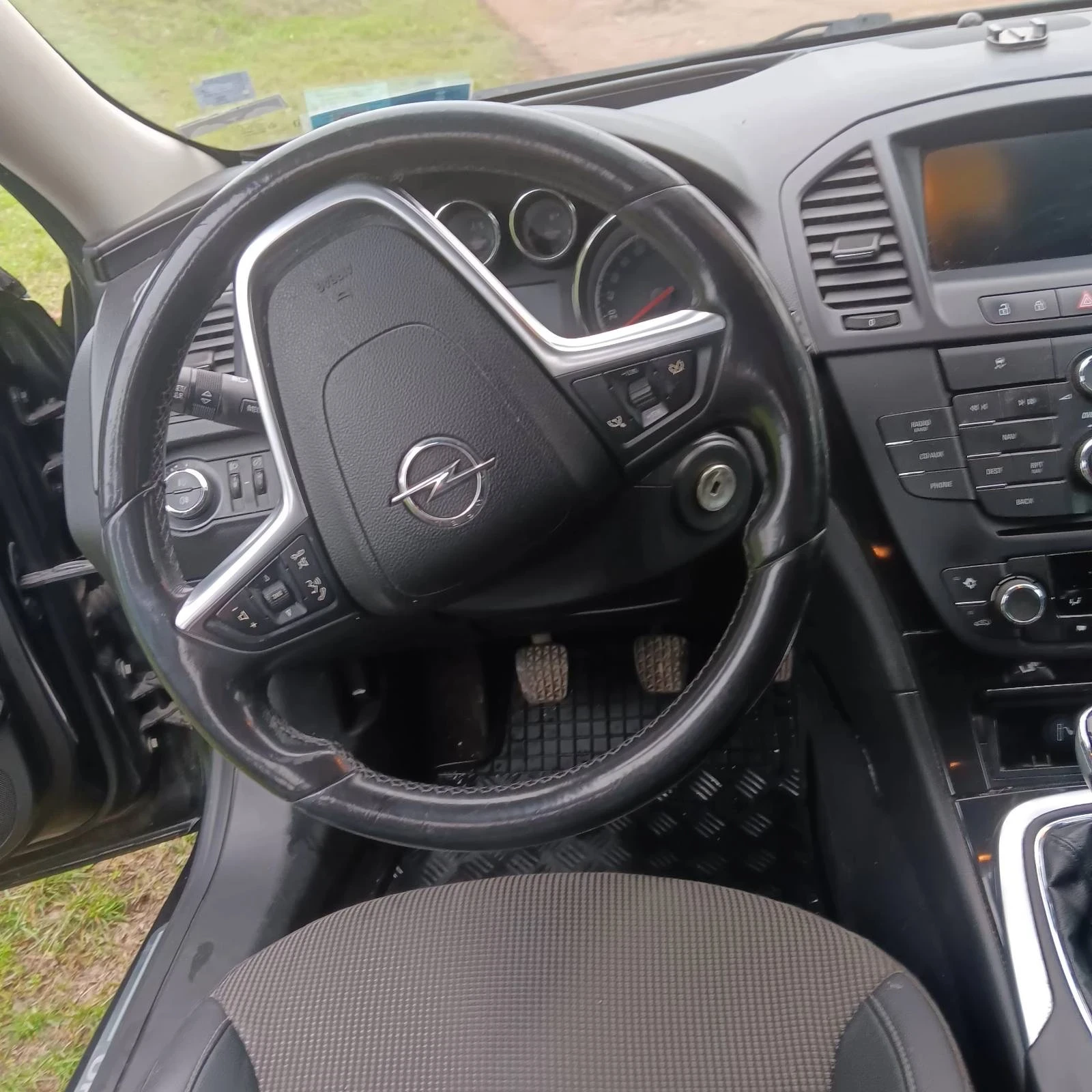 Opel Insignia, снимка 9 - Автомобили и джипове - 54511413