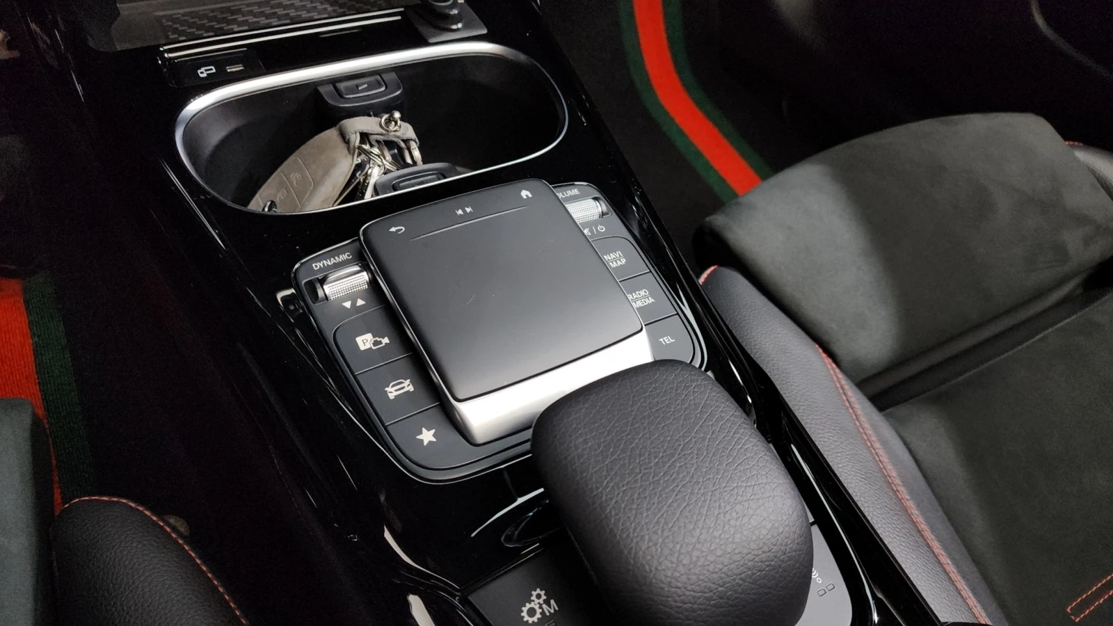 Mercedes-Benz A 45 AMG* HeadUp* Pano* ���������� | Mobile.bg � ����������� 13
