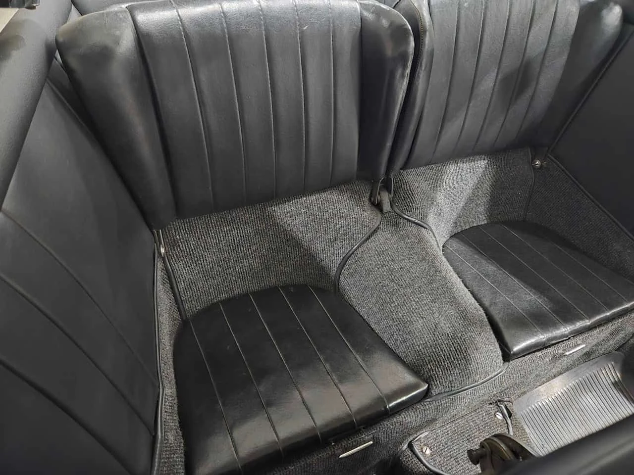Porsche 356 Speedster B SUPER| RWD| CARFAX|  | Mobile.bg � ����������� 13