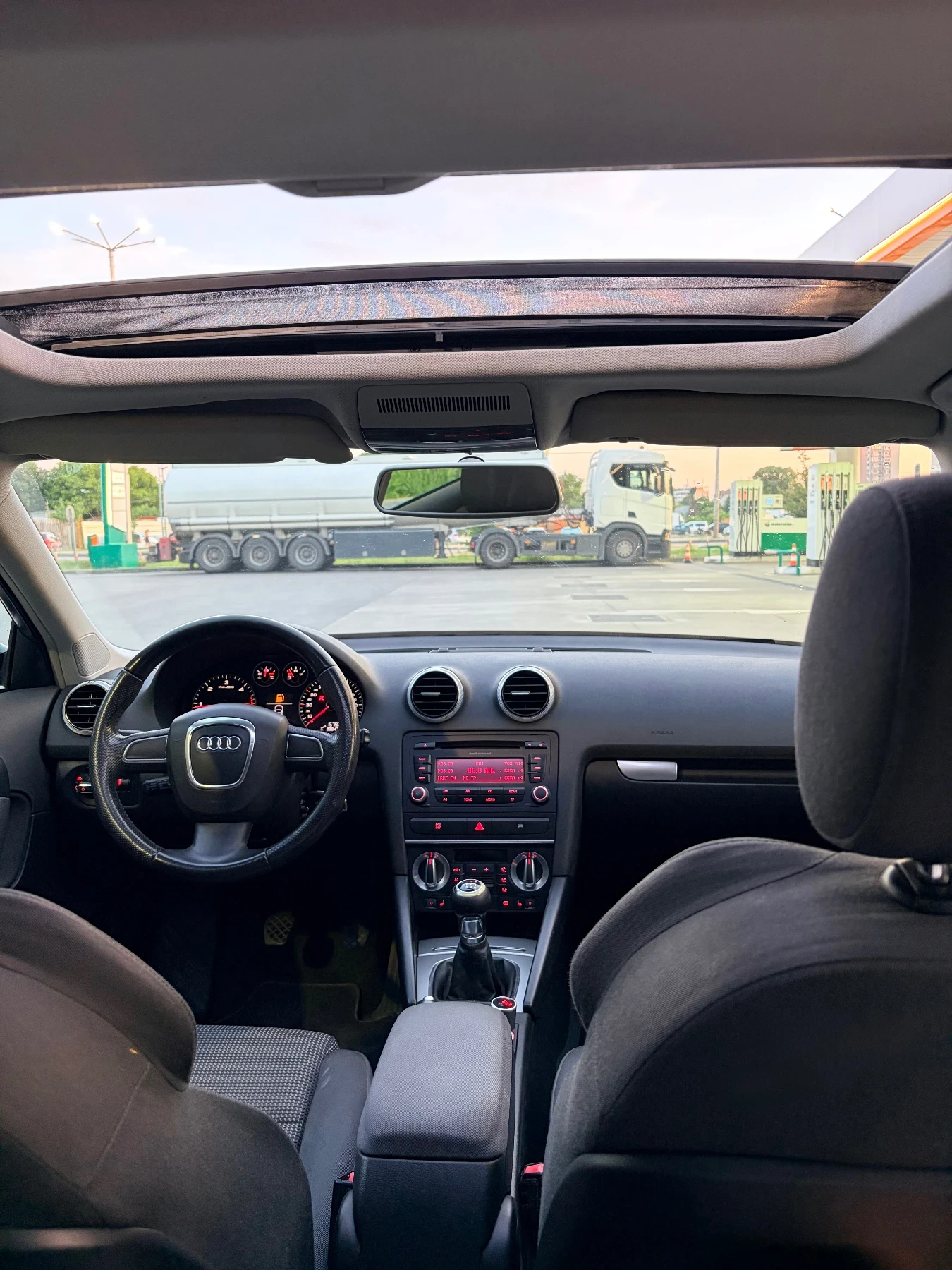 Audi A3 AUDI A3 SPORTBACK 2.0 TDI COMMON RAIL /ПАНОРАМА/, снимка 6 - Автомобили и джипове - 54948784