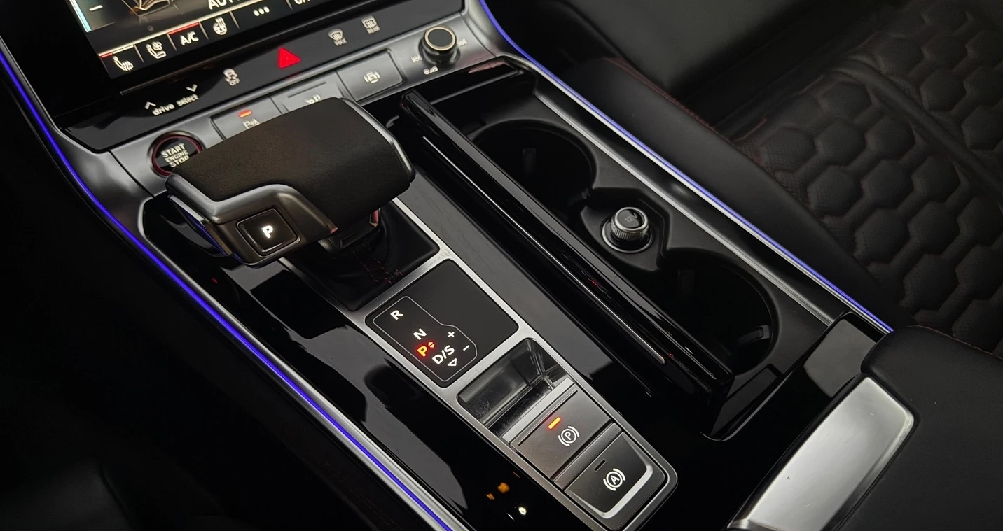 Audi Rs6 4.0 Avant Quattro , снимка 8 - Автомобили и джипове - 54995818