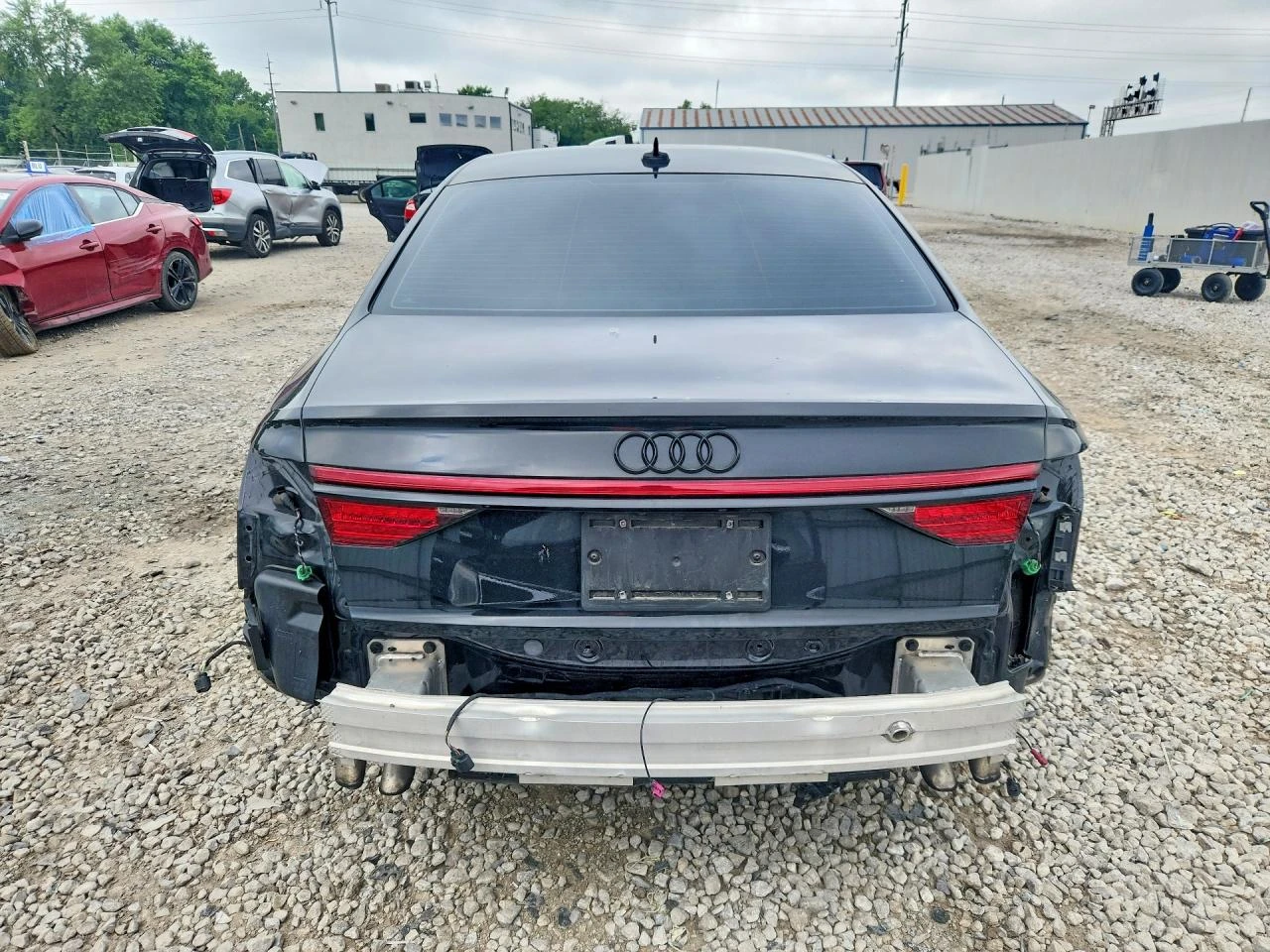 Audi A8 L| DISTRONIC| 360| HUD| B&O| MASSAGE, снимка 5 - Автомобили и джипове - 55203984