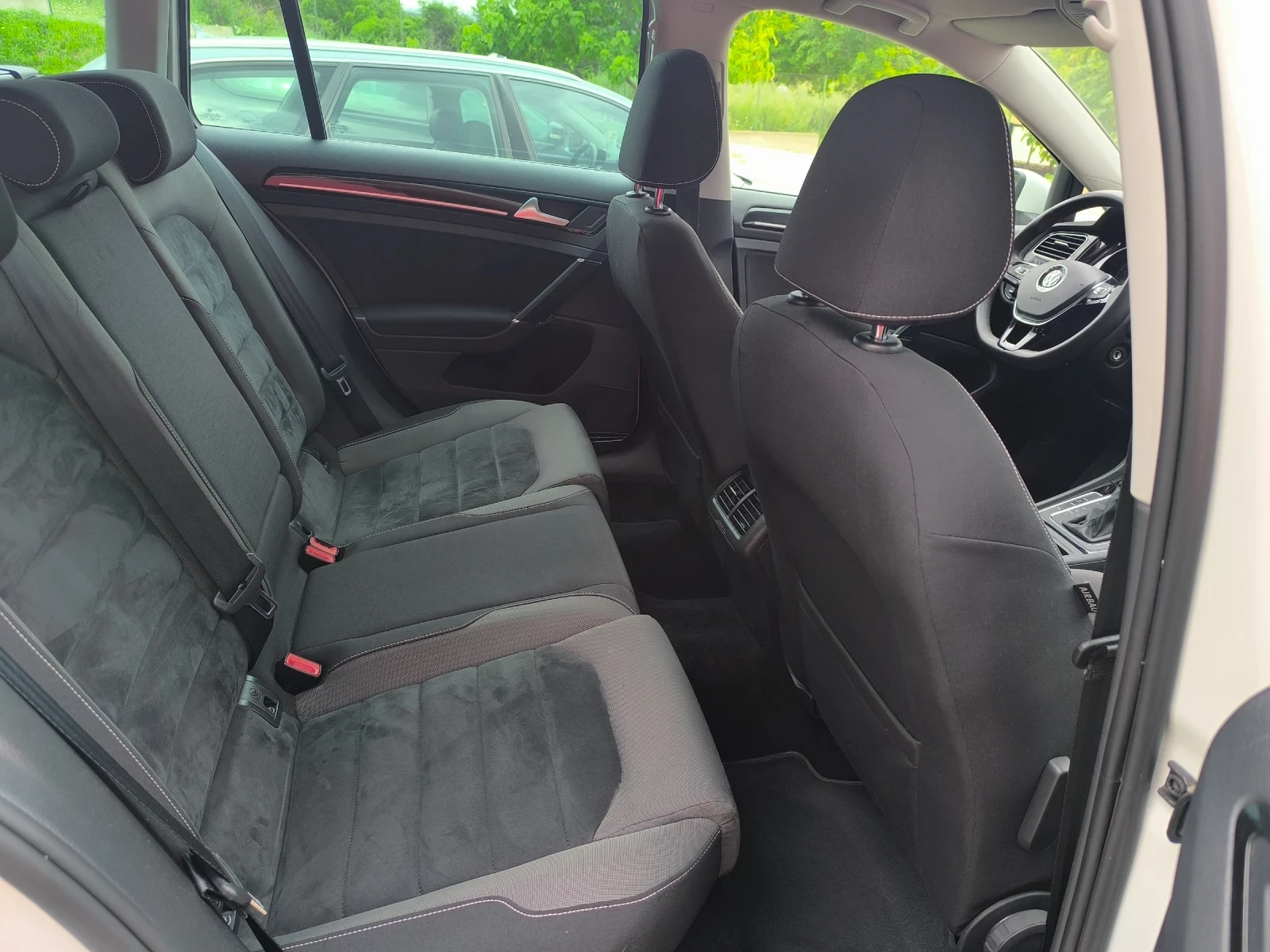 VW Golf 7, 2.0 TDI, EXECUTIVE, BMT, снимка 12 - Автомобили и джипове - 55265852