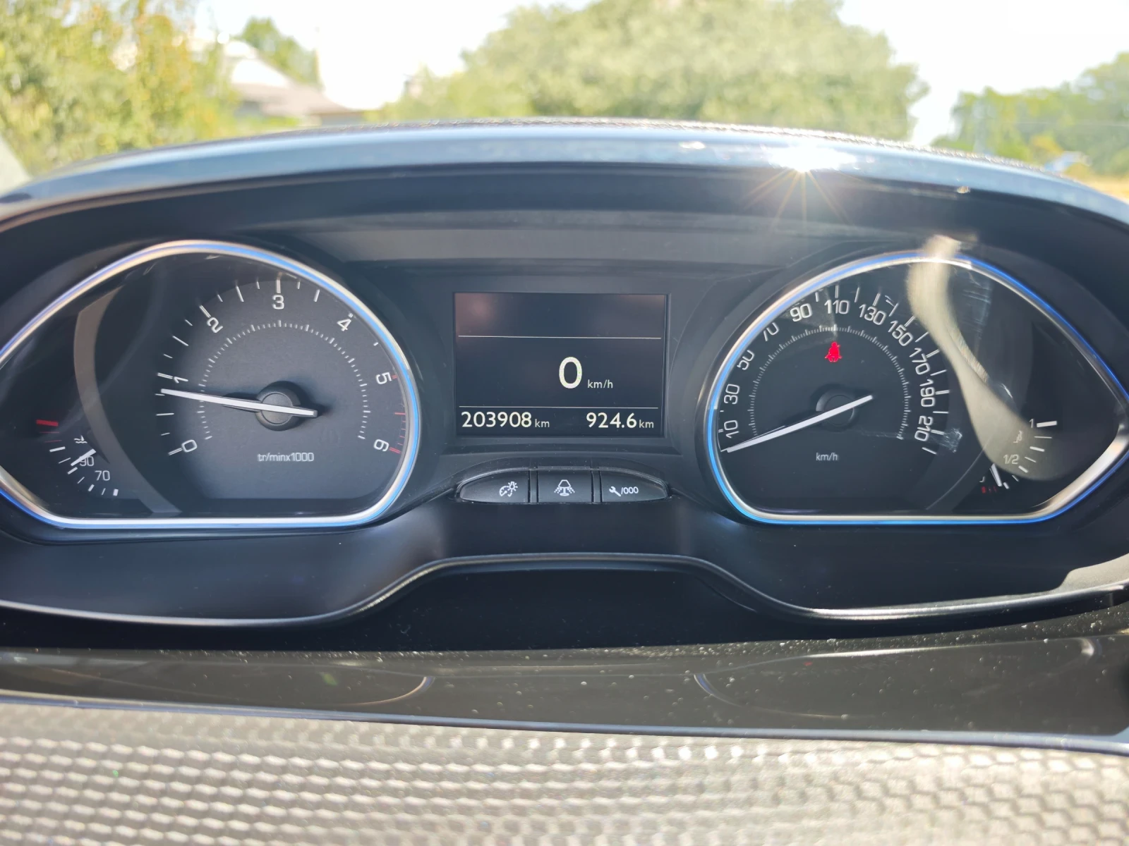 Peugeot 2008 1.6 BlueHDI CROSSWAY FACE | Mobile.bg � ����������� 14