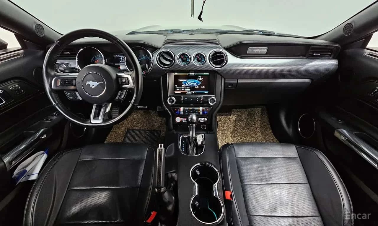 Ford Mustang Coupe | АВТОФИНАНСИРАНЕ БЕЗ ПЪРВОНАЧАЛНА ВНОСКА, снимка 7 - Автомобили и джипове - 55643584