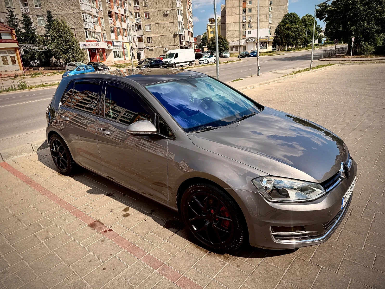 VW Golf