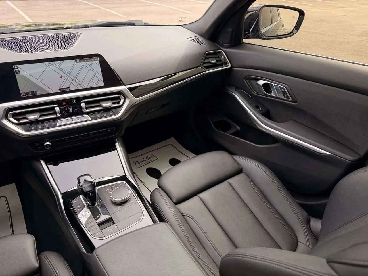 BMW 330, снимка 12 - Автомобили и джипове - 56724725