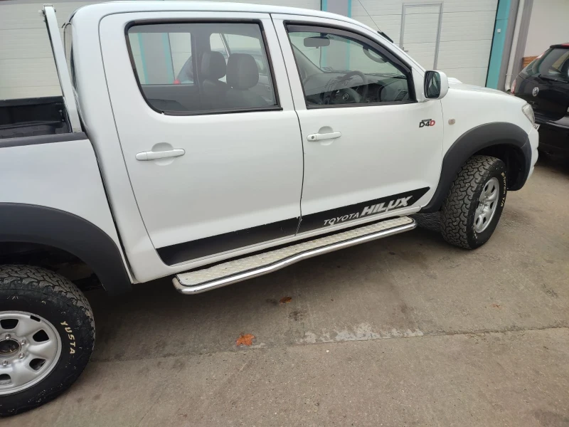 Toyota Hilux D4D, снимка 1 - Автомобили и джипове - 48208813