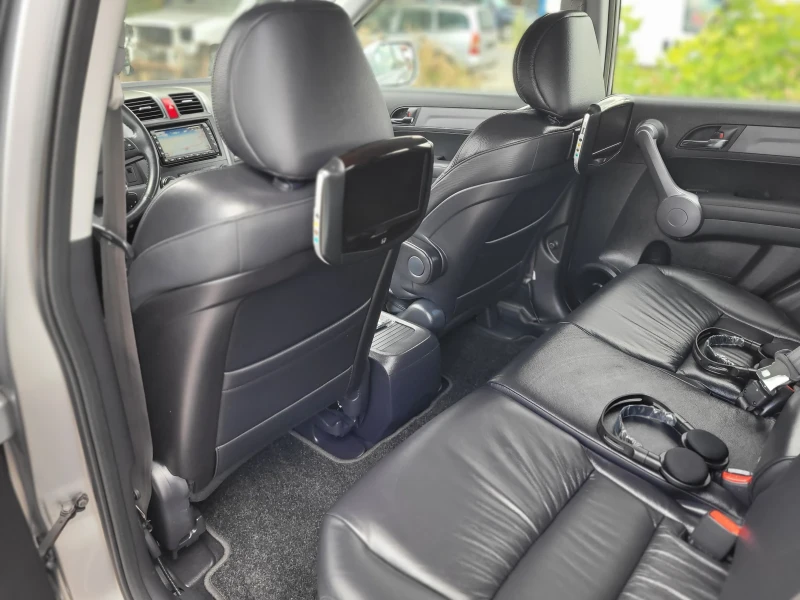Honda Cr-v 2, 4- Exclusive edition , снимка 8 - Автомобили и джипове - 52597517