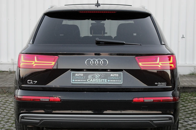 Audi Q7 3.0TDI/E-TRON/S-LINE/KAMERA360/DISTRONIC/PANO/FULL, снимка 5 - Автомобили и джипове - 52204179
