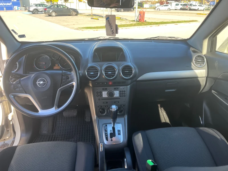 Opel Antara 2.0CDTI, снимка 14 - Автомобили и джипове - 52235295