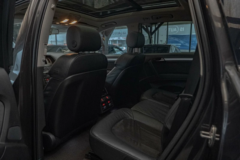 Audi Q7 4.2TDI/Quattro/Side Assist/MMI PLUS/Панорама/Xenon, снимка 9 - Автомобили и джипове - 52578425