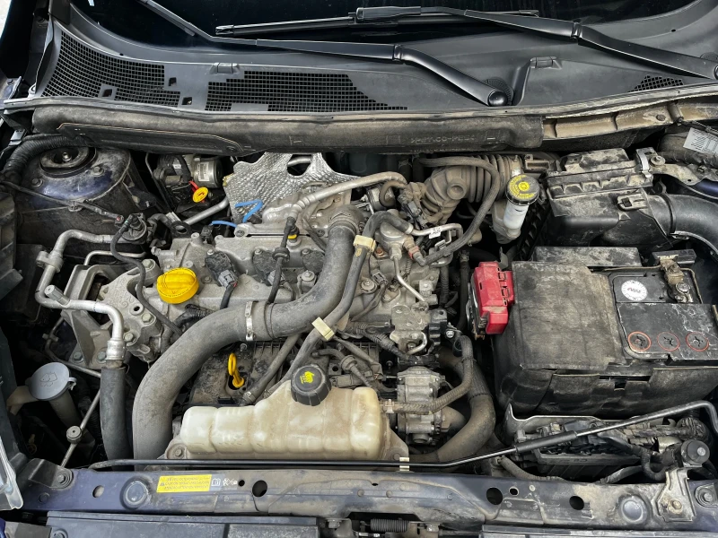 Nissan Juke, снимка 13 - Автомобили и джипове - 53288753