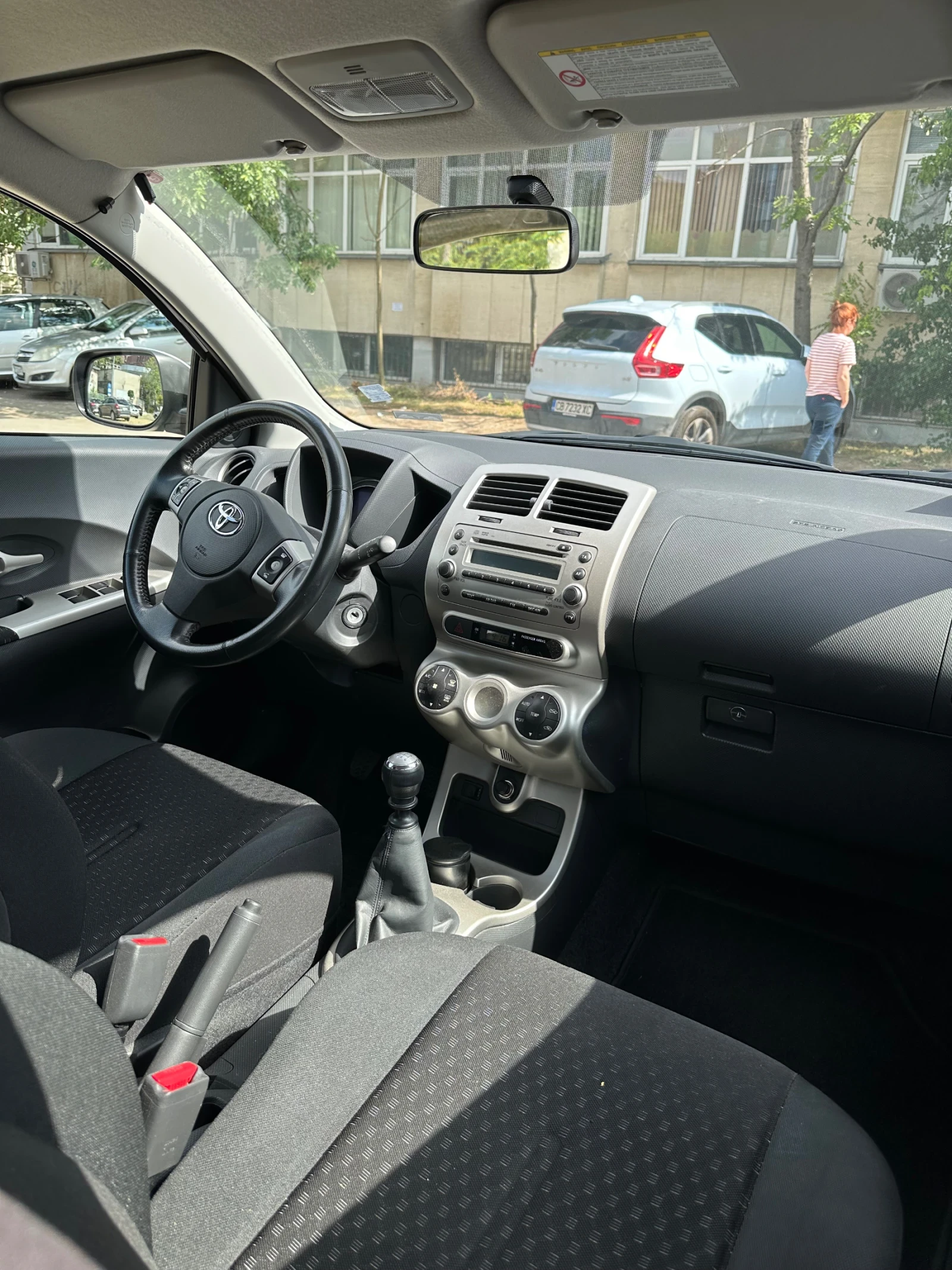 Toyota Urban Cruiser 1.33 VVT-i, 100000 км - изображение 7
