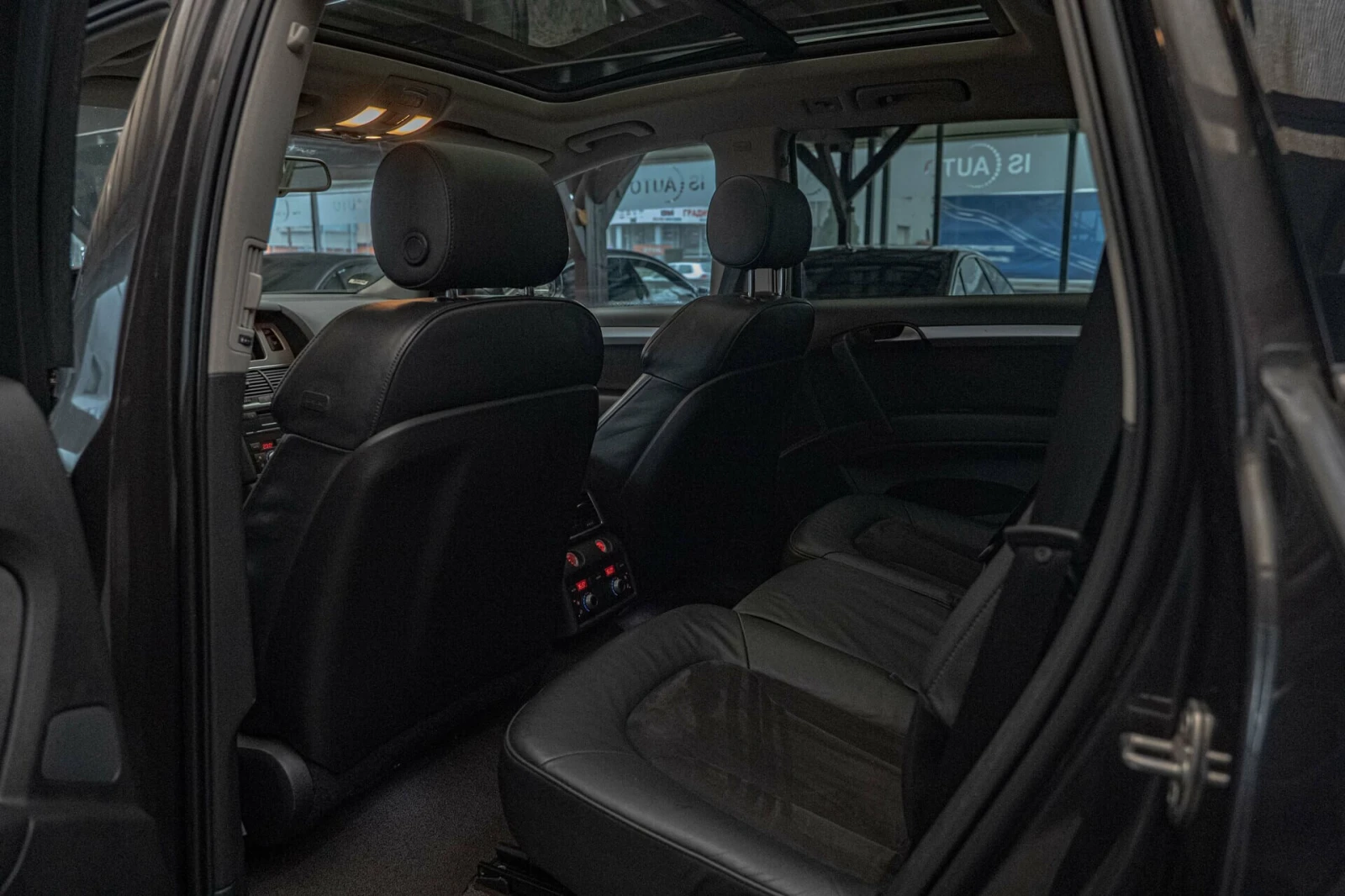 Audi Q7 4.2TDI/Quattro/Side Assist/MMI PLUS/Панорама/Xenon - изображение 9