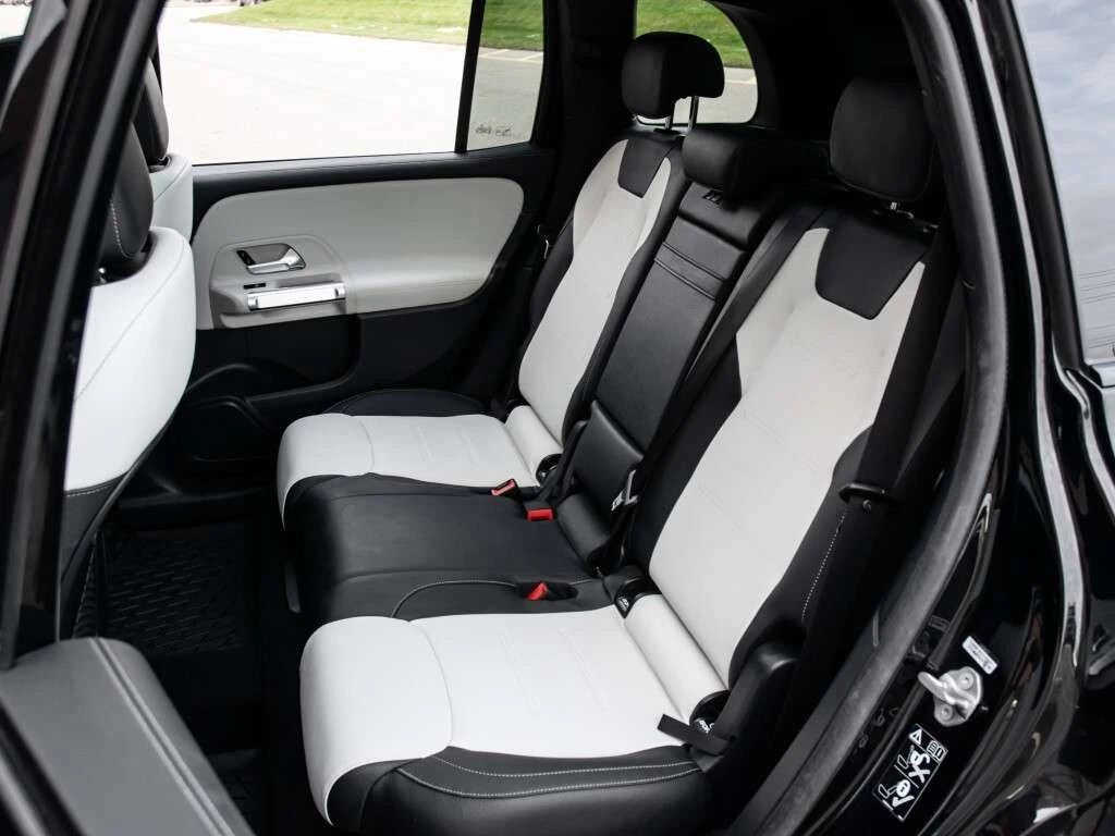 Mercedes-Benz GLB 250| INTELDRIVE| NIGHT| NAV| PANOROOF| B.SPOT| CLE | Mobile.bg � ����������� 10