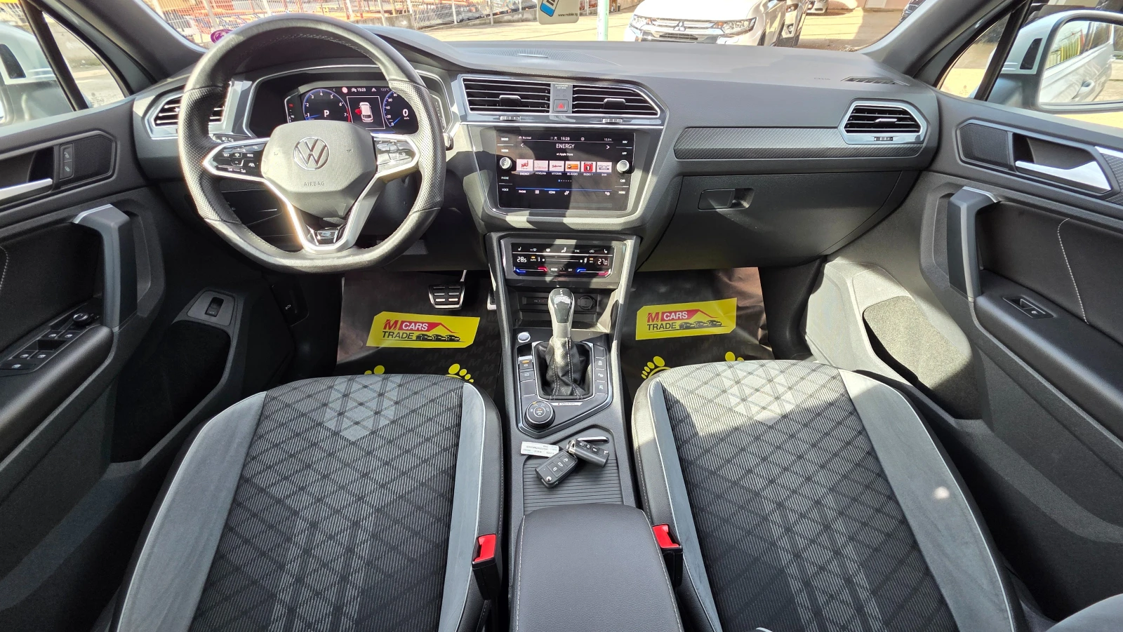 VW Tiguan 2.0TSI/R-LINE/4Motion/190к.с./Швейцария, снимка 10 - Автомобили и джипове - 53771288