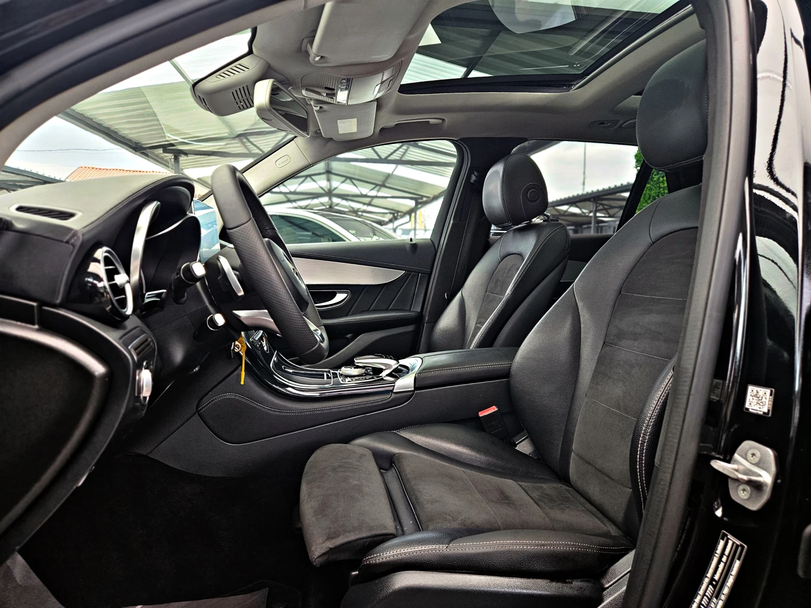 Mercedes-Benz GLC 250 AMG/9G/GERMANY/ПАНОРАМА/CAMERA/AMBIENT/SIGN AS/LIZ, снимка 15 - Автомобили и джипове - 53903908